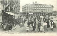 64 PyrÉnÉe Atlantique / CPA FRANCE 64 "Bayonne, la place de la liberté"