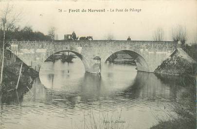 CPA FRANCE 85 "Forêt de Mervent, le pont de la Pilorge"