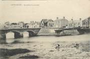 85 Vendee CPA FRANCE 85 "Saint Gilles Croix de Vie, les quais et la passerelle"