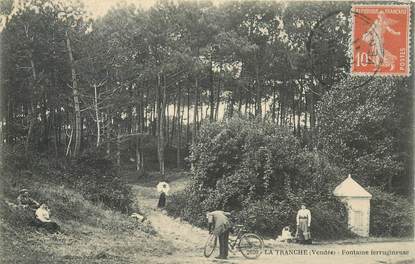 CPA FRANCE 85 "La Tranche sur Mer, la fontaine ferrugineuse"