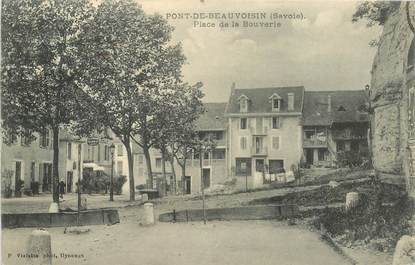 CPA FRANCE 38 "Pont de Beauvoisin, place de la Bouverie"