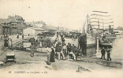 / CPA FRANCE 56 "Lorient, les quais"