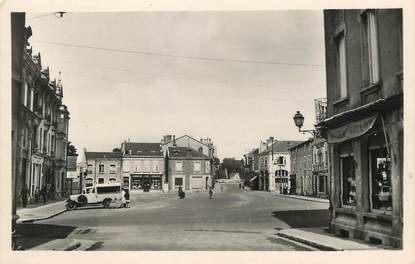 CPSM FRANCE 55 "Saint Mihiel, place des Halles"