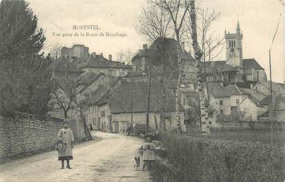 CPA FRANCE 38 "Morestel, vue prise de la Route de Bouchage"