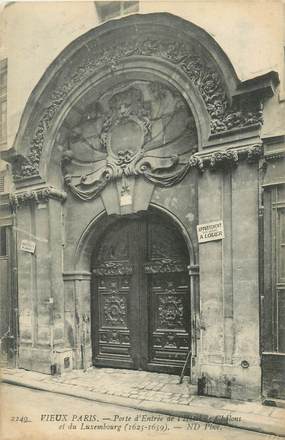 CPA FRANCE 75004 "Paris, Porte d'entrée de l'Hotel de Châlons et du Luxembourg"