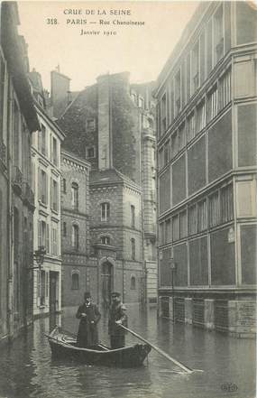 CPA FRANCE 75004 "Paris, Rue Chanoinesse, inondations 1910"