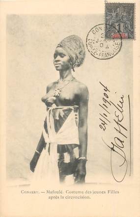 CPA GUINEE "Conakry, Fille circoncise" / NU