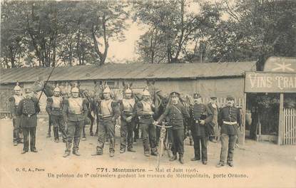 CPA FRANCE 75018 "Paris, 1906, Montmartre, Peloton du 8e cuirassiers"