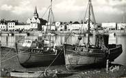 85 Vendee CPSM FRANCE 85 "Saint Gilles Croix de Vie" BATEAU DE PÊCHE