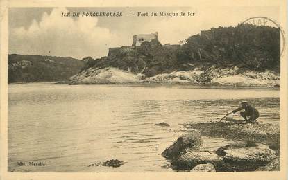 / CPA FRANCE 83 "Ile de Porquerolles, fort du masque de fer"