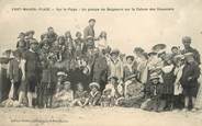 80 Somme CPA FRANCE 80 "Fort Mahon plage, un groupe de baigneurs" DOUANE