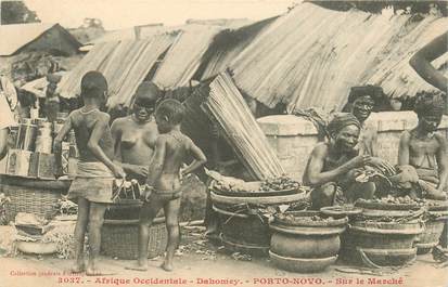 CPA AFRIQUE / DAHOMEY "Sur le marché" / NU