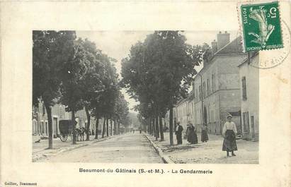 CPA FRANCE 77 "Beaumont du Gatinais, la gendarmerie"