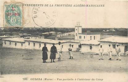 CPA MAROC "Oudjda, intérieur du camp"