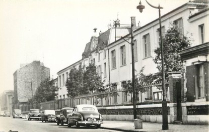 / CPSM FRANCE 94 "ivry sur Seine, l'école Jean Jacques Rousseau"