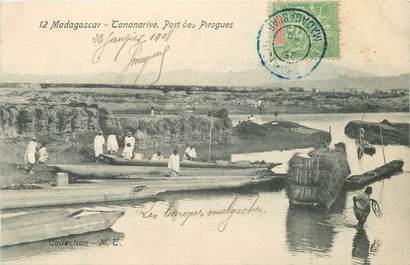 CPA MADAGASCAR "Tananarive, port des pirogues"