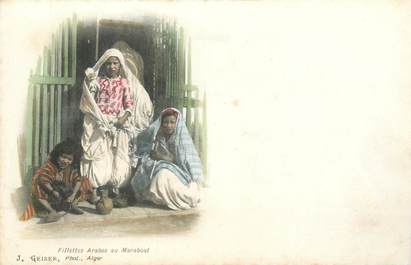 CPA ALGERIE "Scènes et types, Fillettes arabes" / GEISER colorisé