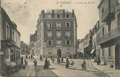 CPA FRANCE 76 "Le Tréport, la place du marché"