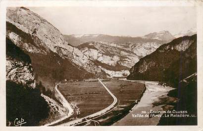 CPSM FRANCE 74 "Env. dce Cluses, Vallée de l'Arve, La Maladière"