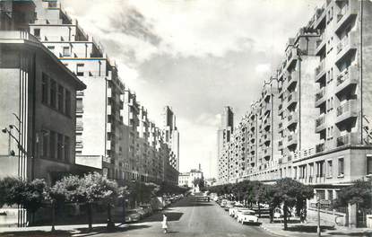 CPSM FRANCE 69 "Villeurbanne, avenue H. Barbusse"