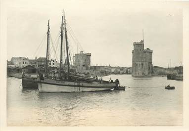 CPA / PHOTOGRAPHIE FRANCE 17 "La Rochelle, 1923"