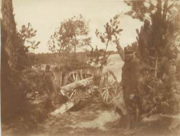 CPA / PHOTOGRAPHIE MILITAIRE / CANON