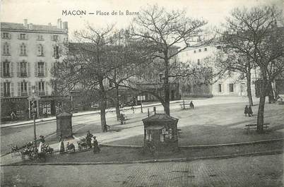 / CPA FRANCE 71 "Macon, place de la barre"