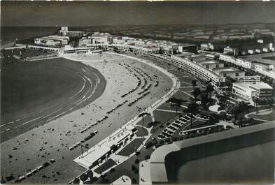 CPA / CARTE PHOTO FRANCE 17 "Royan, maquette"