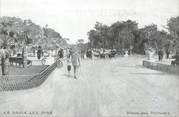 44 Loire Atlantique / CPA FRANCE 44 "La Baule les Pins, place des Palmiers"