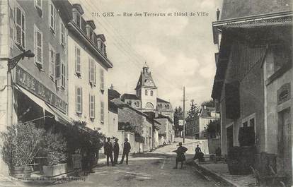 / CPA FRANCE 01 "Gex, rue des Terreaux et hôtel de ville"