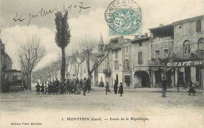/ CPA FRANCE 30 "Montfrin, cours de la République"