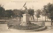 17 Charente Maritime / CPA FRANCE 17 "Royan" / MONUMENT AUX MORTS