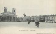 85 Vendee / CPA FRANCE 85 "La Roche sur Yon, place d"Armes"