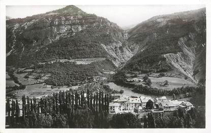 / CPSM FRANCE 06 "Saint Martin d'Entraunes, vue générale"