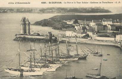 / CPA FRANCE 35 "Saint Servan, le port et la tour Solidor" / BATEAU