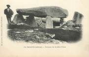 56 Morbihan / CPA FRANCE 56 "Trinité Carnac, dolmen de Kerdro Vihan"