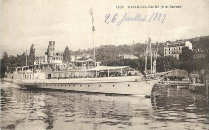 CPA FRANCE 74 "Evian les Bains, le bateau"