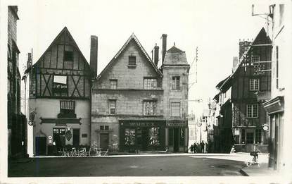 CPSM FRANCE 79 "Thouars, Place Saint Médard"