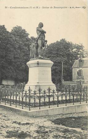 / CPA FRANCE 77 "Coulommiers, statue de Beaurepaire"