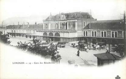 / CPA FRANCE 87 "Limoges, gare des Bénédictins"