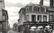 27 Eure / CPSM FRANCE 27 "Bourg Achard, rue de la Libération et hôtel du centre"