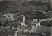 27 Eure / CPSM FRANCE 27 "Bec Hellouin, vue aérienne sur l'abbaye"