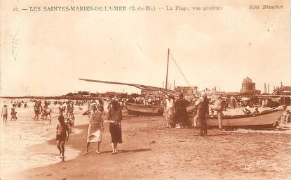 CPA FRANCE 13 "Saintes Maries de la Mer, la plage "