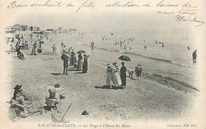 CPA FRANCE 34 "Palavas les Flots, la plage à l'heure des Bains"