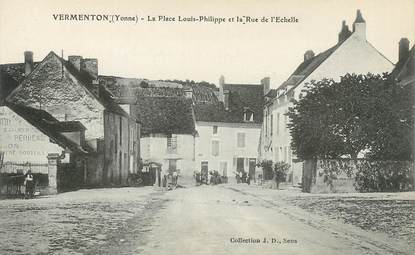 CPA FRANCE 89  "Vermenton, la Place louis Philippe et la rue de l'Echelle"