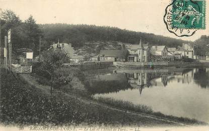 / CPA FRANCE 61 "Bagnoles de l'Orme, le lac et l'hôtel de Paris"