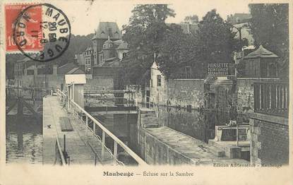 / CPA FRANCE 59 "Maubeuge, écluse sur la sambre"