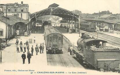 CPA FRANCE 51 "Châlons sur Marne, la Gare" / TRAIN