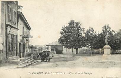 CPA FRANCE 71 "La Chapelle de Guinchay, Place de la République"