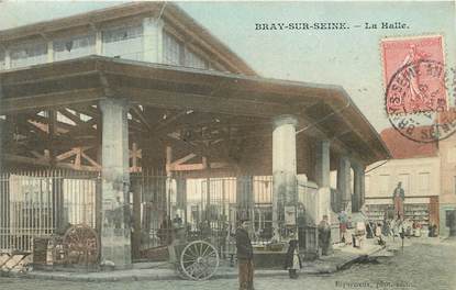 / CPA FRANCE 77 "Bray sur Seine, la Halle"